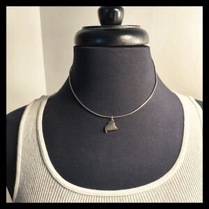 🏔️ Vtg. Sterling Silver Devils Tower Wyoming Pendant Charm